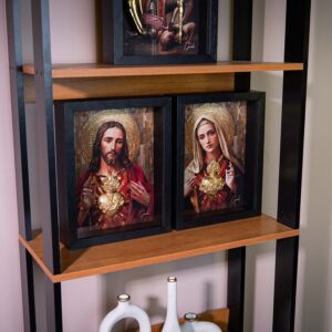 Detalhe da auréola de Maria com brilho dourado